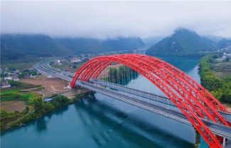 來(lái)都高速——金釵紅水河特大橋